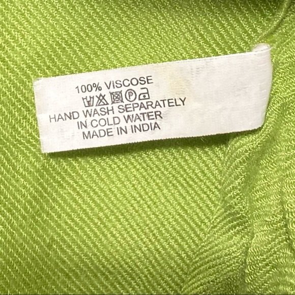 Pashmina Scarf Wrap Shawl Coverup by BIJOUX TERNER Bright Green 72 x 32 inches - Picture 11 of 14